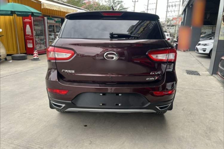 Used GAC Trumpchi GS4 2017 235T Automatic Two-Wheel Drive Luxury Smart Connectivity Version Exterior 3