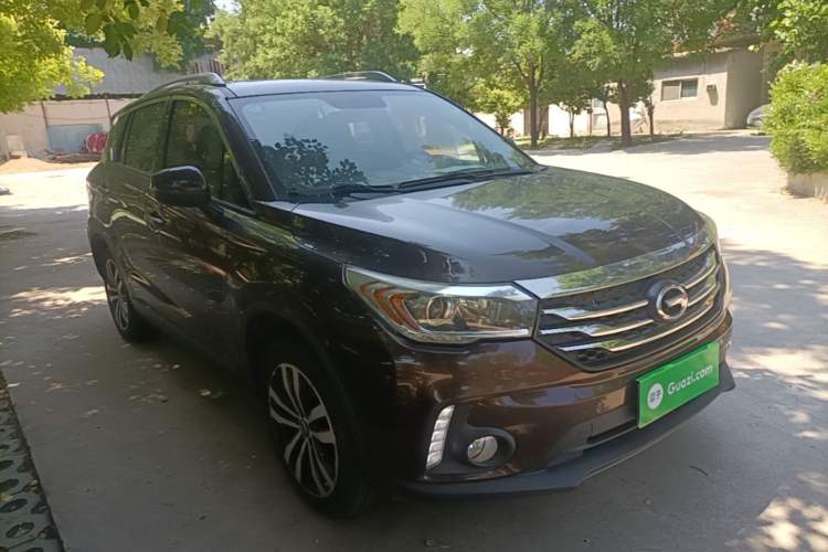 Used GAC Trumpchi GS4 2017 235T Manual Two-Wheel Drive Luxury Edition Front Right 45 Deg