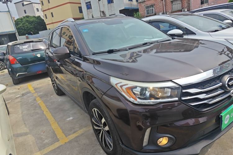 Used GAC Trumpchi GS4 2017 235T Automatic Two-Wheel Drive Luxury Smart Connectivity Version Front Right 45 Deg