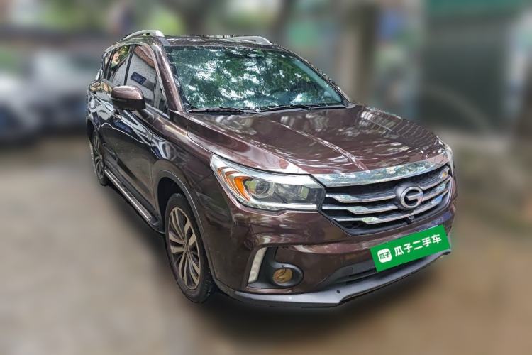 Used GAC Trumpchi GS4 2017 235T Automatic Two-Wheel Drive Luxury Smart Connectivity Version Front Right 45 Deg