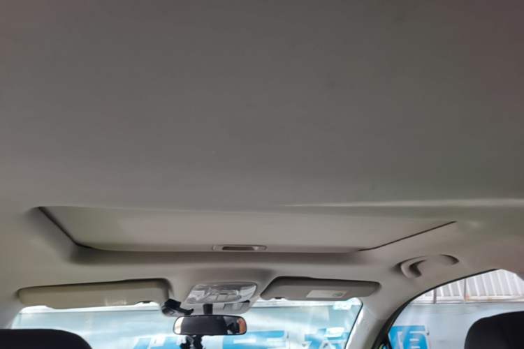 Used GAC Trumpchi GS4 2017 235T Automatic Two-Wheel Drive Luxury Smart Connectivity Version Headliner