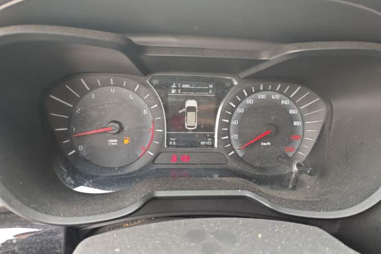 Used GAC Trumpchi GS4 2017 235T Manual Two-Wheel Drive Luxury Edition Instrument Cluster