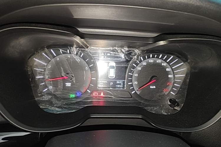 Used GAC Trumpchi GS4 2017 235T Automatic Two-Wheel Drive Luxury Smart Connectivity Version Instrument Cluster