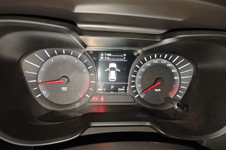 Used GAC Trumpchi GS4 2017 235T Automatic Two-Wheel Drive Elite Edition Instrument Cluster