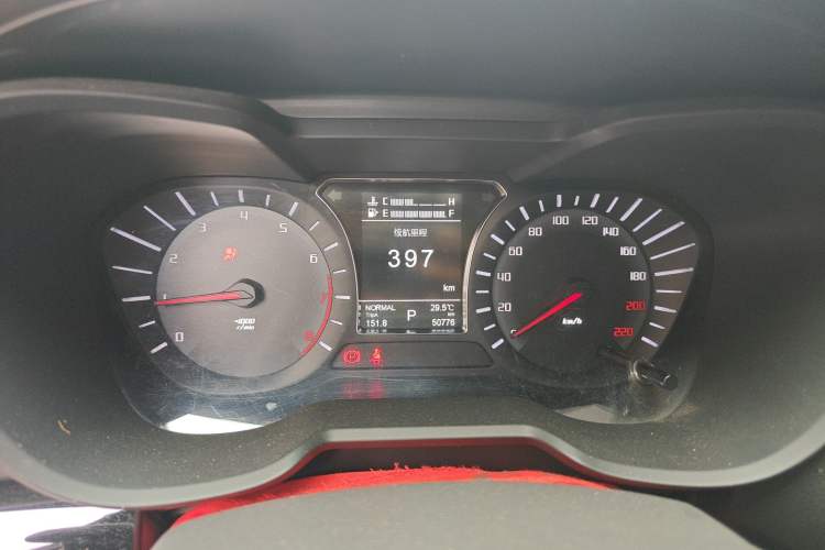 Used GAC Trumpchi GS4 2017 235T Automatic Two-Wheel Drive Luxury Smart Connectivity Version Instrument Cluster