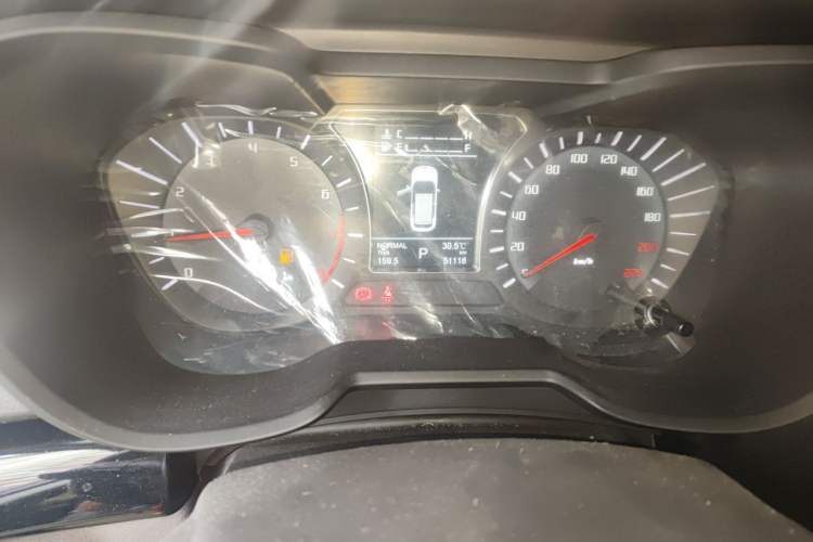 Used GAC Trumpchi GS4 2017 235T G-DCT Two-Wheel Drive Elite Edition Instrument Cluster