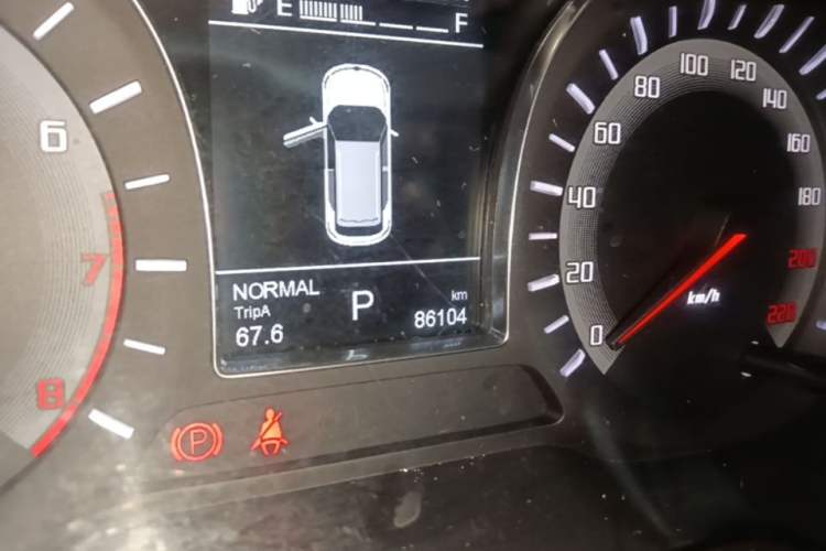 Used GAC Trumpchi GS4 2017 235T Automatic Two-Wheel Drive Elite Edition Instrument Cluster