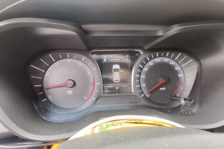 Used GAC Trumpchi GS4 2017 235T Automatic Two-Wheel Drive Luxury Smart Connectivity Version Instrument Cluster
