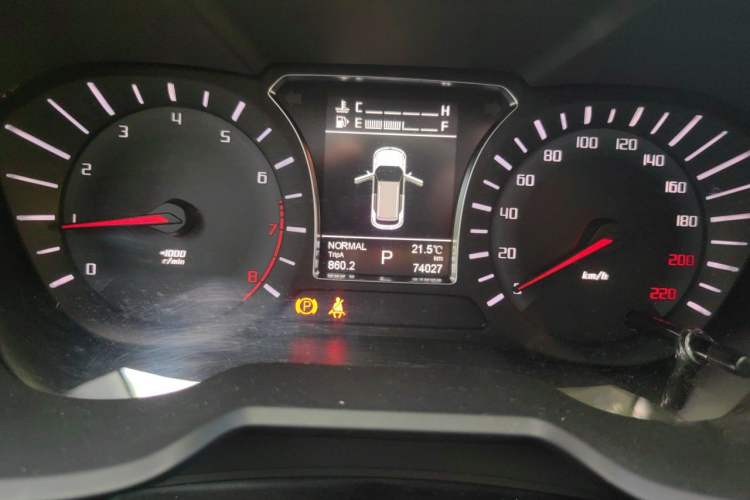 Used GAC Trumpchi GS4 2017 235T Automatic Two-Wheel Drive Luxury Smart Connectivity Version Instrument Cluster