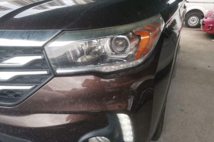 Used GAC Trumpchi GS4 2017 235T Automatic Two-Wheel Drive Luxury Smart Connectivity Version Left Front Headlight