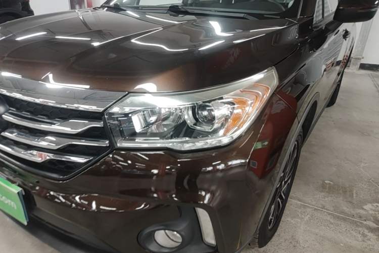 Used GAC Trumpchi GS4 2017 200T G-DCT Two-Wheel Drive Elite Edition Left Front Headlight