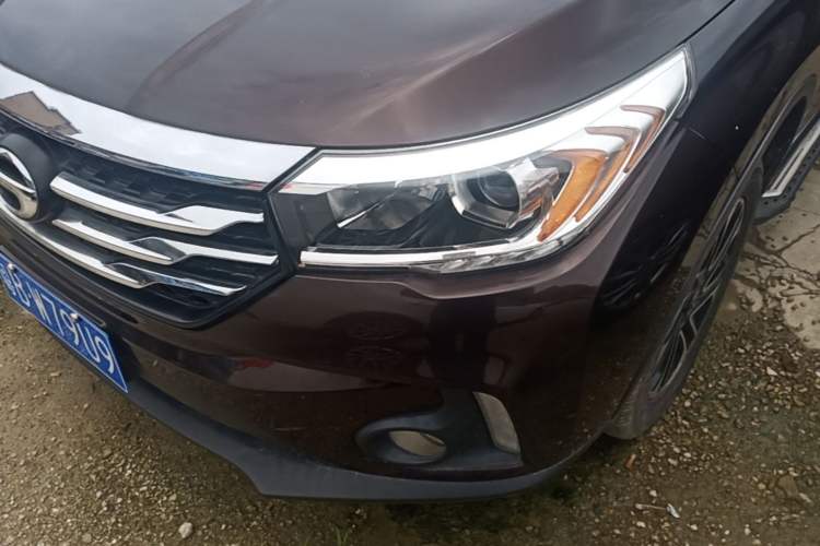 Used GAC Trumpchi GS4 2017 235T Automatic Two-Wheel Drive Elite Edition Left Front Headlight