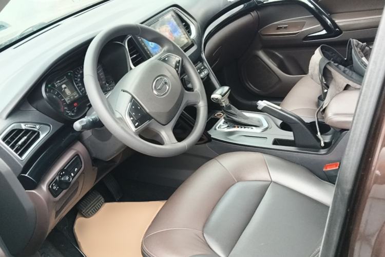 Used GAC Trumpchi GS4 2017 200T G-DCT Two-Wheel Drive Elite Edition Left Front Seat