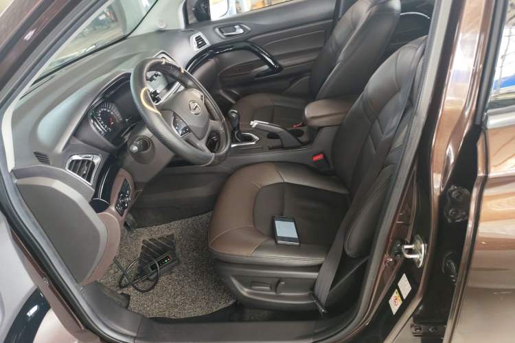 Used GAC Trumpchi GS4 2017 235T Manual Two-Wheel Drive Luxury Edition Left Front Seat