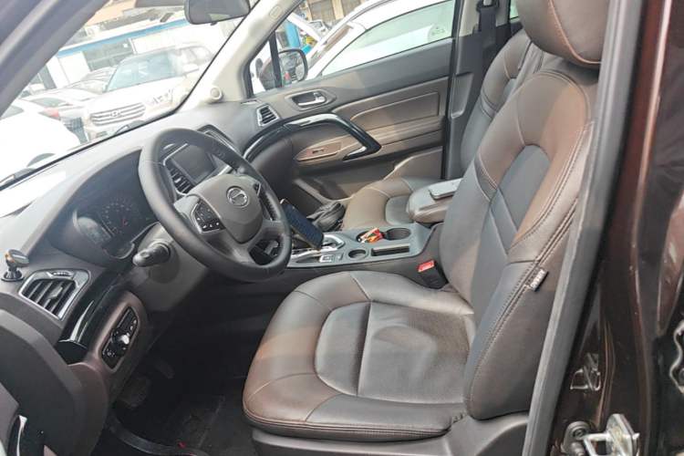 Used GAC Trumpchi GS4 2017 235T Automatic Two-Wheel Drive Luxury Smart Connectivity Version Left Front Seat