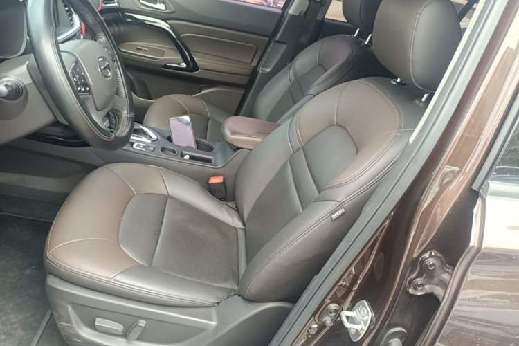 Used GAC Trumpchi GS4 2017 235T Automatic Two-Wheel Drive Luxury Smart Connectivity Version Left Front Seat