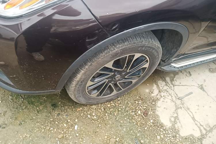 Used GAC Trumpchi GS4 2017 235T Automatic Two-Wheel Drive Elite Edition Left Front Wheel Hub