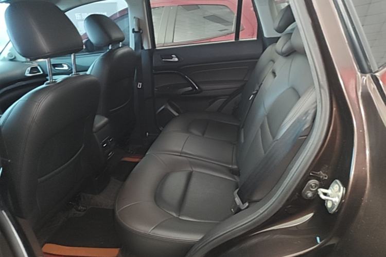 Used GAC Trumpchi GS4 2017 235T Automatic Two-Wheel Drive Luxury Smart Connectivity Version Left Rear Seat