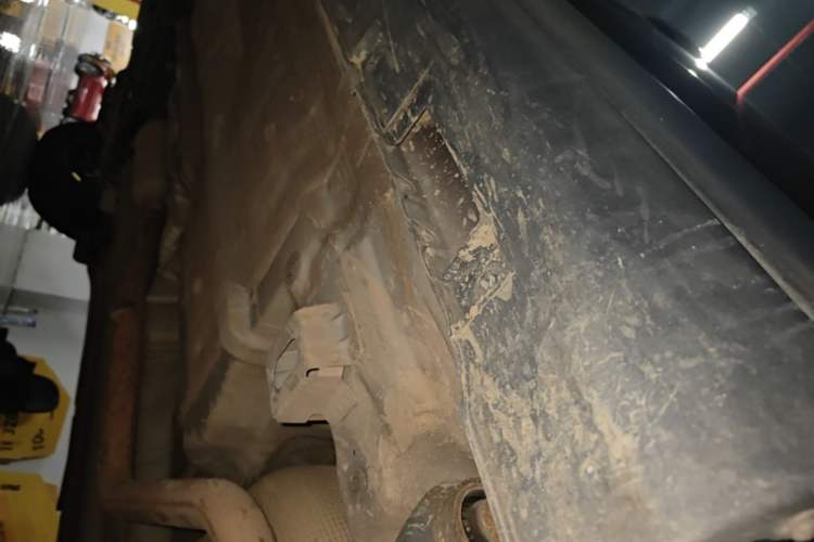 Used GAC Trumpchi GS4 2017 235T Automatic Two-Wheel Drive Elite Edition Left Side Sill