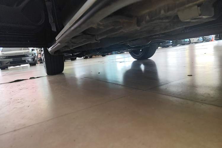 Used GAC Trumpchi GS4 2017 235T Automatic Two-Wheel Drive Luxury Smart Connectivity Version Left Side Sill