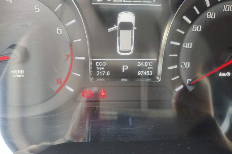 Used GAC Trumpchi GS4 2017 235T Automatic Two-Wheel Drive Luxury Smart Connectivity Version Odometer Close Up