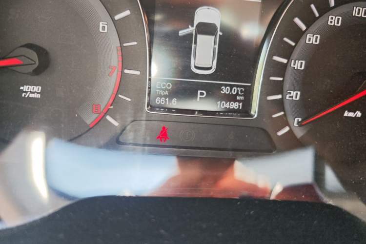 Used GAC Trumpchi GS4 2017 235T G-DCT Two-Wheel Drive Elite Edition Odometer Close Up