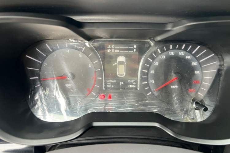 Used GAC Trumpchi GS4 2017 235T Automatic Two-Wheel Drive Luxury Smart Connectivity Version Odometer Close Up