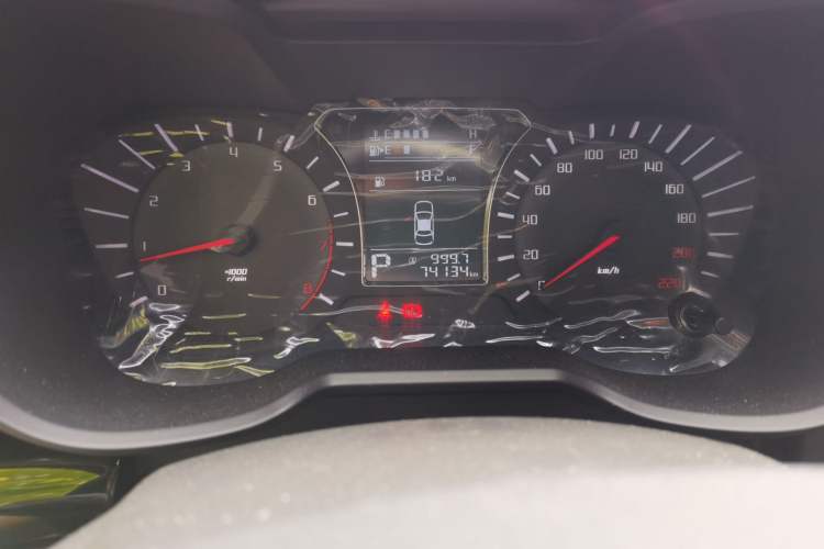 Used GAC Trumpchi GS4 2017 200T G-DCT Two-Wheel Drive Comfort Edition Odometer Close Up