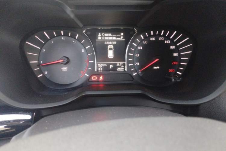 Used GAC Trumpchi GS4 2017 235T G-DCT Two-Wheel Drive Luxury Edition Odometer Close Up