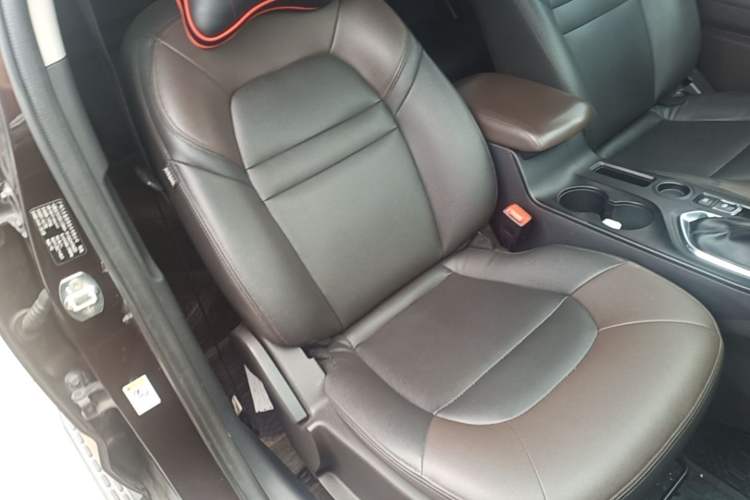 Used GAC Trumpchi GS4 2017 235T Automatic Two-Wheel Drive Elite Edition Right Front Seat