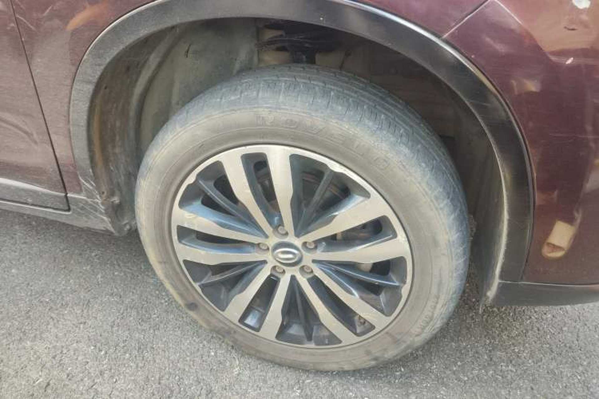 Used GAC Trumpchi GS4 2017 235T Automatic Two-Wheel Drive Luxury Smart Connectivity Version Right Front Wheel Hub