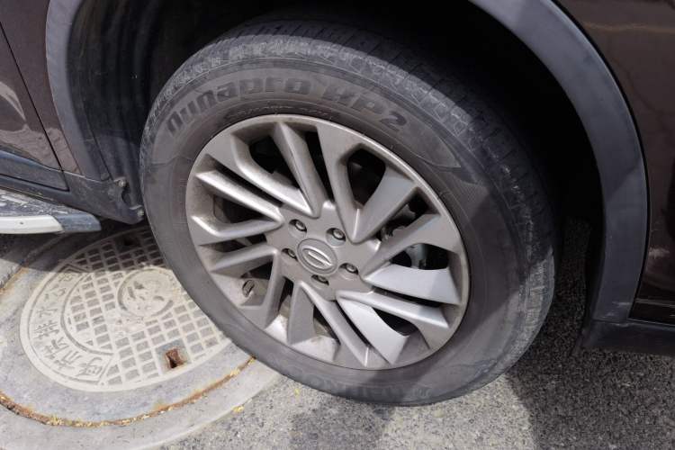 Used GAC Trumpchi GS4 2017 200T G-DCT Two-Wheel Drive Comfort Edition Right Front Wheel Hub