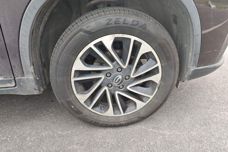 Used GAC Trumpchi GS4 2017 200T G-DCT Two-Wheel Drive Elite Edition Right Front Wheel Hub