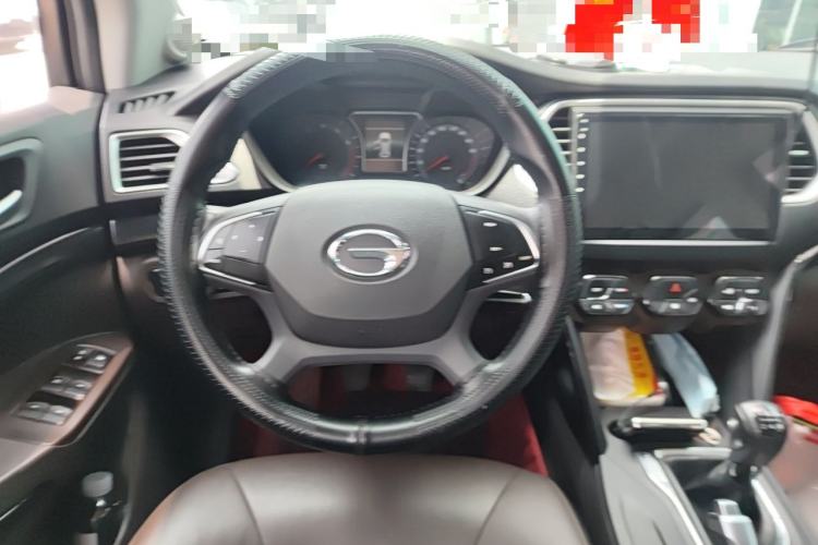 Used GAC Trumpchi GS4 2017 200T Manual Two-Wheel Drive Elite Edition Steering Wheel