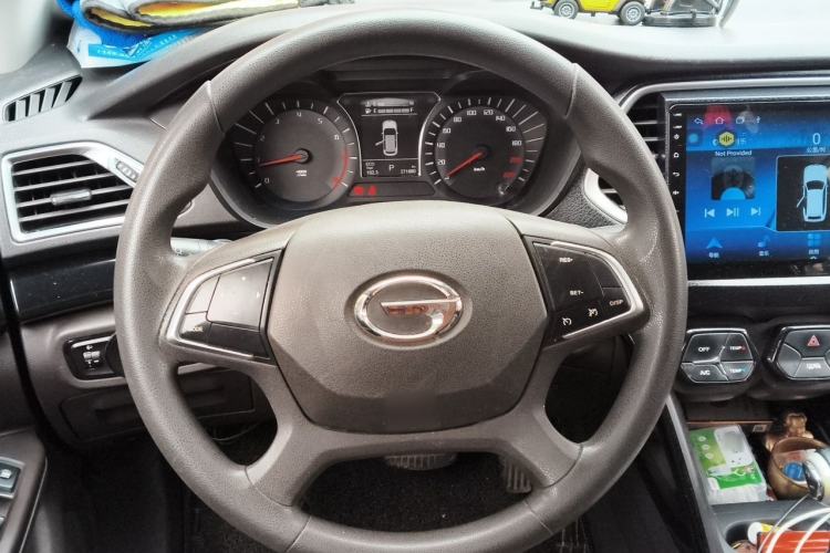 Used GAC Trumpchi GS4 2017 235T Automatic Two-Wheel Drive Elite Edition Steering Wheel