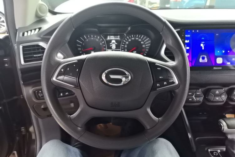 Used GAC Trumpchi GS4 2017 235T Automatic Two-Wheel Drive Elite Edition Steering Wheel