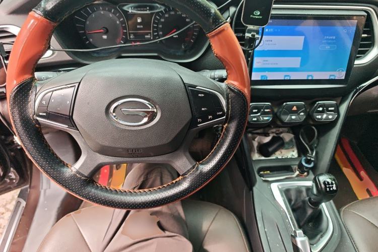 Used GAC Trumpchi GS4 2017 200T Manual Two-Wheel Drive Elite Edition Steering Wheel