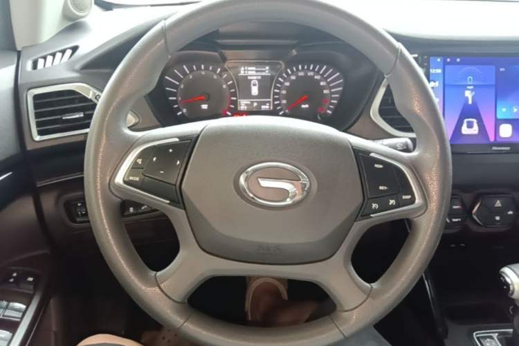 Used GAC Trumpchi GS4 2017 235T Automatic Two-Wheel Drive Elite Edition Steering Wheel