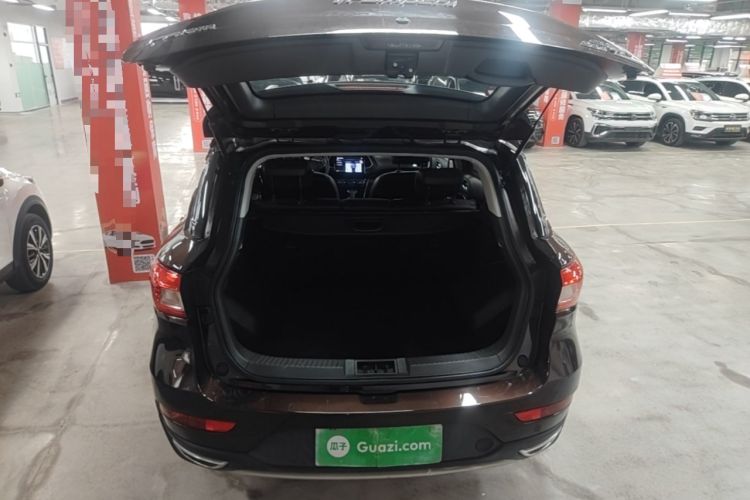 Used GAC Trumpchi GS4 2017 200T G-DCT Two-Wheel Drive Elite Edition Trunk