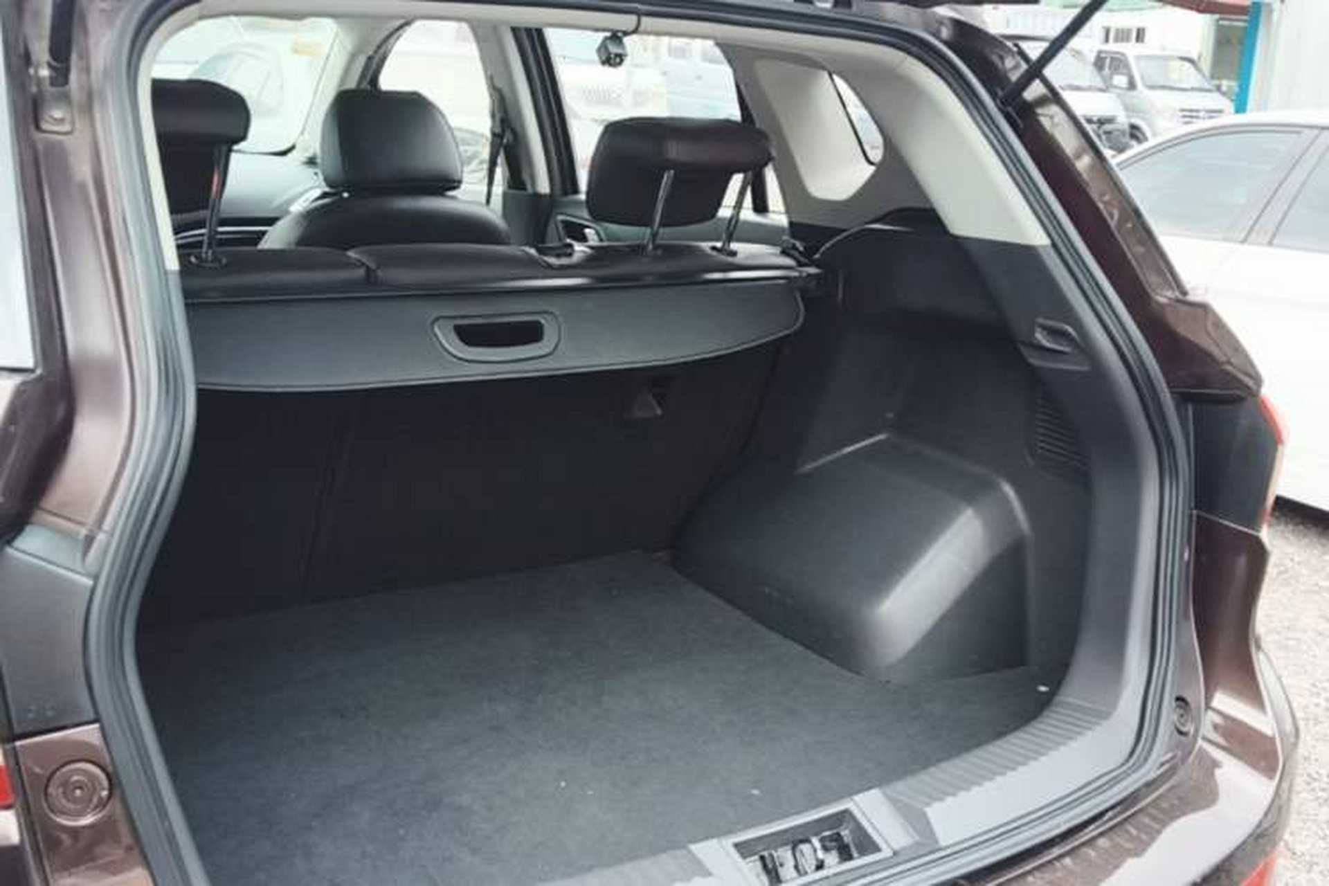 Used GAC Trumpchi GS4 2017 200T G-DCT Two-Wheel Drive Elite Edition Trunk