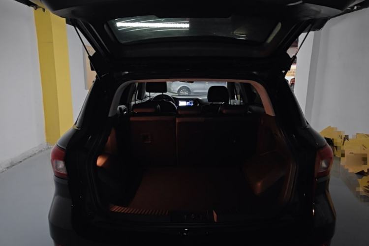 Used GAC Trumpchi GS4 2017 235T Automatic Two-Wheel Drive Elite Edition Trunk