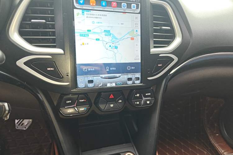 Used GAC Trumpchi GS4 2017 200T Manual Two-Wheel Drive Elite Edition Audio And AC Panel