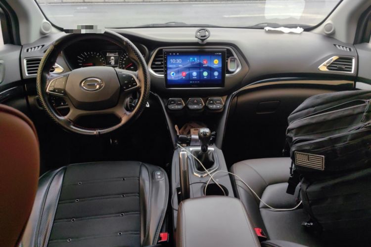 Used GAC Trumpchi GS4 2017 200T Manual Two-Wheel Drive Elite Edition Center Console