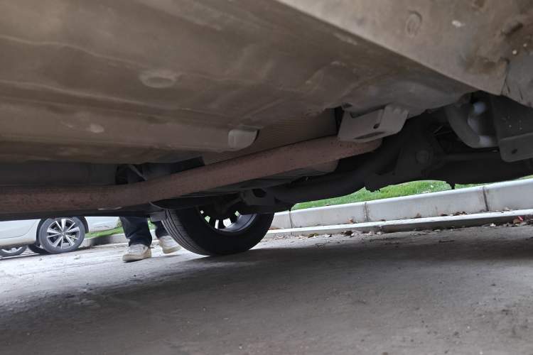 Used GAC Trumpchi GS4 2017 235T Automatic Two-Wheel Drive Elite Edition Chassis Rear Right