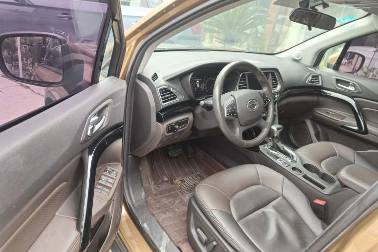 Used GAC Trumpchi GS4 2017 235T Automatic Two-Wheel Drive Luxury Smart Connectivity Version Driver Seat