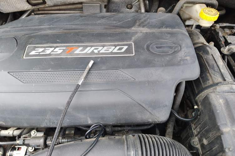 Used GAC Trumpchi GS4 2017 235T Automatic Two-Wheel Drive Elite Edition Engine Bay