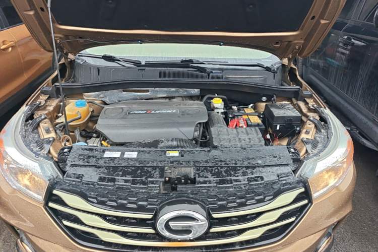 Used GAC Trumpchi GS4 2017 200T Manual Two-Wheel Drive Elite Edition Engine Bay
