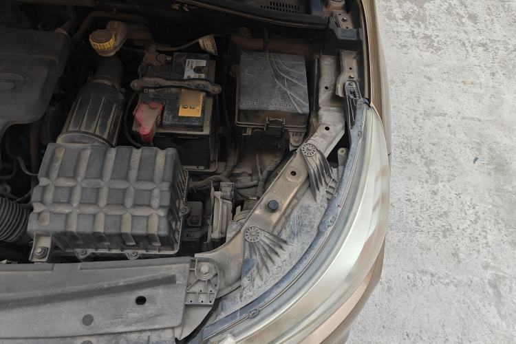 Used GAC Trumpchi GS4 2017 235T Automatic Two-Wheel Drive Elite Edition Engine Bay Left