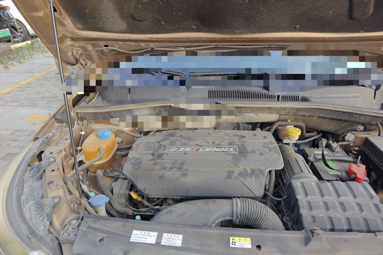 Used GAC Trumpchi GS4 2017 235T Manual Two-Wheel Drive Luxury Edition Engine Bay Right