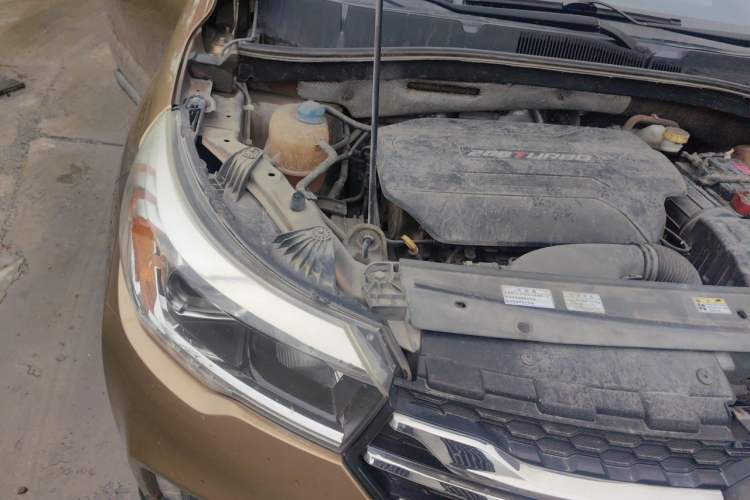 Used GAC Trumpchi GS4 2017 200T G-DCT Two-Wheel Drive Elite Edition Engine Bay Right